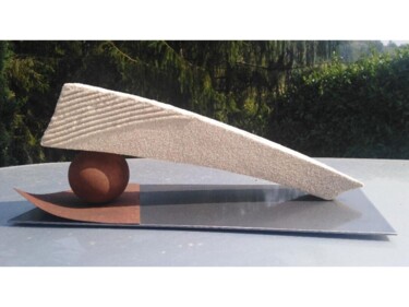Skulptur mit dem Titel ""Equilibrio"" von Pietro Luigi Cesarini, Original-Kunstwerk, Sand