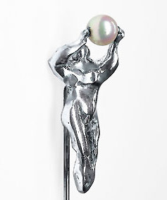 Escultura titulada "El Deseo de Icaro" por Pilar Roldán, Obra de arte original, Metales