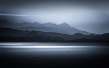Blue Line (dark version) Photographie intitulée "Blue Line (dark ver…" par Martin Itty, Œuvre d'art originale, Photographie numérique
