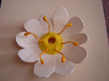 Sculpture intitulée "fleur de lampion" par La Plasticerie, Œuvre d'art originale
