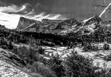 Photographie intitulée "Pic de Bure et neige" par Maurice Pricco, Œuvre d'art originale, Photographie numérique