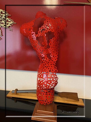 Sculptuur getiteld "1 BEL 322 (RED)" door Pol Stiller, Origineel Kunstwerk, Metalen