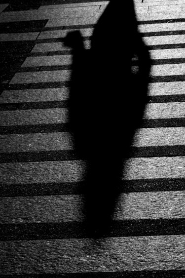 Photographie intitulée "shadow-4.jpg" par Polina Jourdain-Kobycheva, Œuvre d'art originale