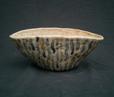Scultura intitolato "Vase with blue stri…" da Rita Pranca, Opera d'arte originale, Ceramica