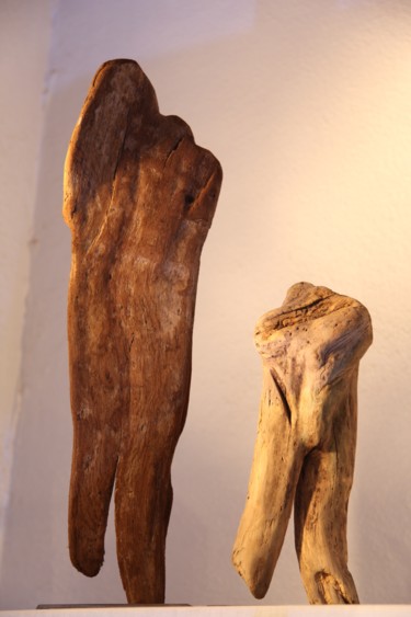 Sculpture intitulée "La promenade" par Woods By Grace, Œuvre d'art originale, Bois