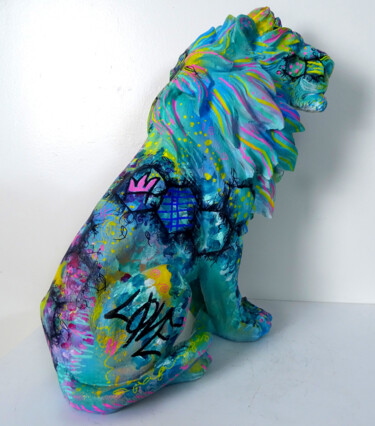 Sculpture intitulée "Sculpture Lion Pop…" par Priscilla Vettese, Œuvre d'art originale, Bombe aérosol