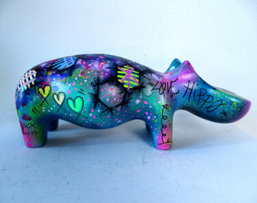 Sculpture intitulée "Sculpture Hippopota…" par Priscilla Vettese, Œuvre d'art originale, Bombe aérosol