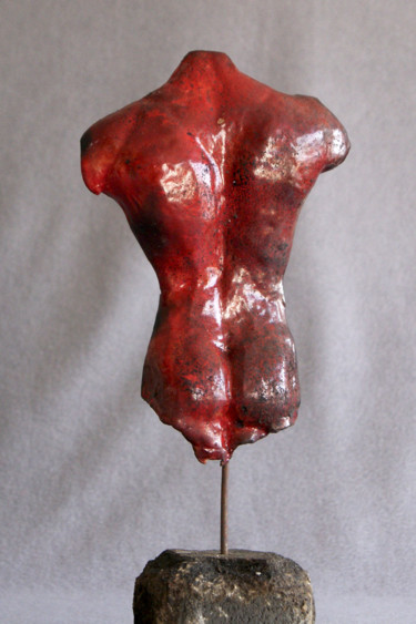 Sculpture titled "RED BACK MALE" by Puchi, Original Artwork, Ceramics