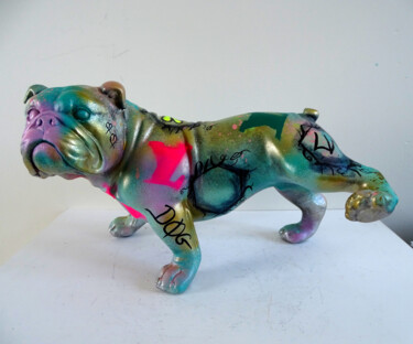 Rzeźba zatytułowany „Sculpture Bulldog P…” autorstwa Pvettese, Oryginalna praca, Farba w spray'u