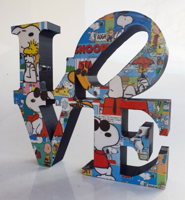 Scultura intitolato "PyB LOVE  Snoopy ,…" da Pyb, Opera d'arte originale, Resina