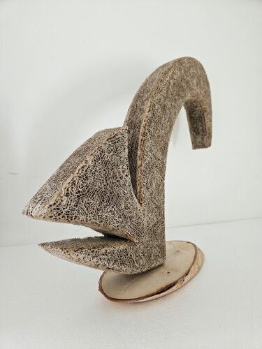 Sculpture titled "Nature réinventée" by Quem Dav, Original Artwork, Cardboard