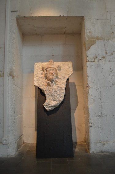 Sculpture titled "Gaudeamus Igitur #…" by Commandant Roswell, Original Artwork, Mixed Media