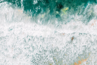 Фотография под названием "White Foam Ocean Wa…" - Radu Bercan, Подлинное произведение искусства, Цифровая фотография
