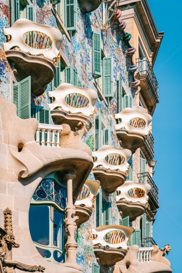 Photography titled "Casa Batllo, Antoni…" by Radu Bercan, Original Artwork, Digital Photography