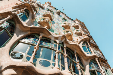 Fotografie getiteld "Antoni Gaudi Archit…" door Radu Bercan, Origineel Kunstwerk, Digitale fotografie