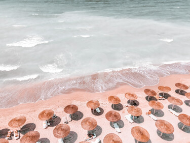 Фотография под названием "Aerial Coastal Beac…" - Radu Bercan, Подлинное произведение искусства, Цифровая фотография