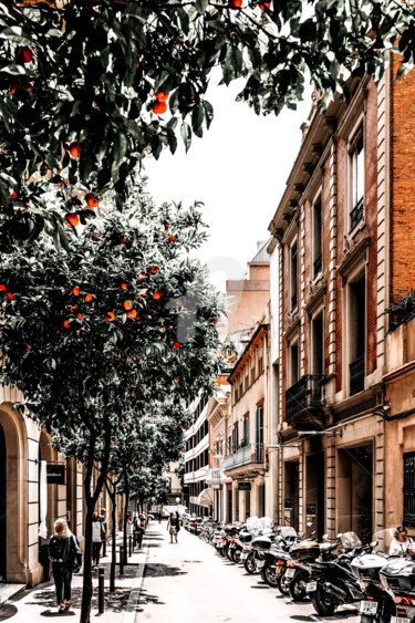 Фотография под названием "Barcelona City Stre…" - Radu Bercan, Подлинное произведение искусства, Цифровая фотография