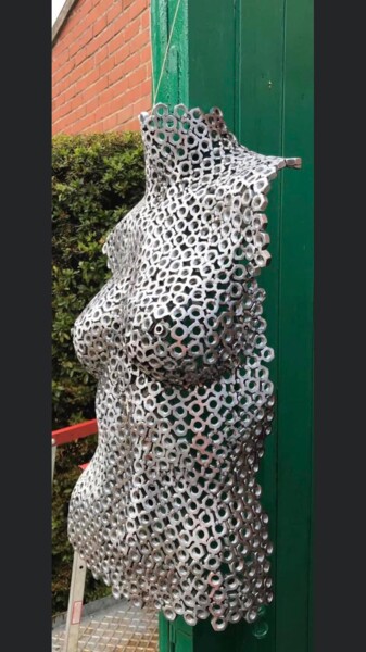 Sculpture titled "women buste" by Rafal Lesiak (MetaLove), Original Artwork, Metals