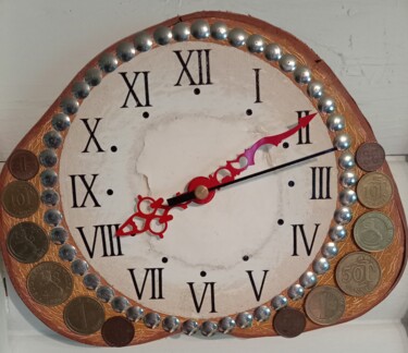 「Finnish Mark Clock」というタイトルの彫刻 Raimo Rautioによって, オリジナルのアートワーク, ウッド