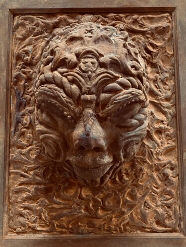 Escultura titulada "Maske" por Ralf Abati, Obra de arte original, Arcilla polimérica Montado en Panel de madera