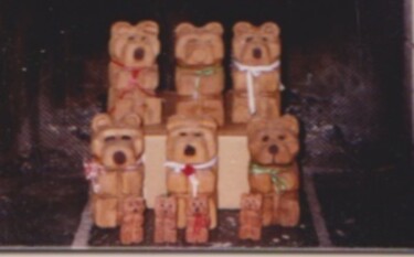 雕塑 标题为“One Hundred Bears” 由Randy Addy, 原创艺术品