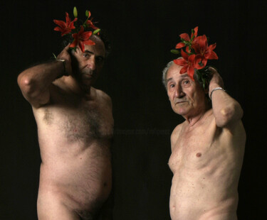 Fotografie mit dem Titel "older gay men love…" von Raphael Perez, Original-Kunstwerk