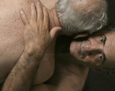 Fotografie getiteld "two older gay men l…" door Raphael Perez, Origineel Kunstwerk