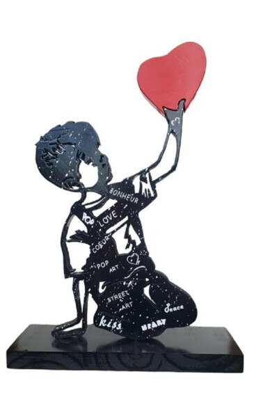 Sculpture titled "Boy Heart Banksy wo…" by Ravi, Original Artwork, Acrylic
