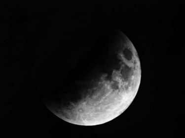 Photography titled "Lunar eclipse July…" by Ravid Wolff, Original Artwork, Analog photography
