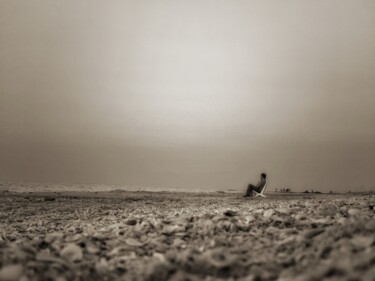 Photography titled "Alone" by Ravid Wolff, Original Artwork, Digital Photography