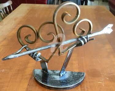 Sculpture titled "Cupidon en action" by Recyclage Design - Réanimateur D'Objets , Original Artwork, Metals