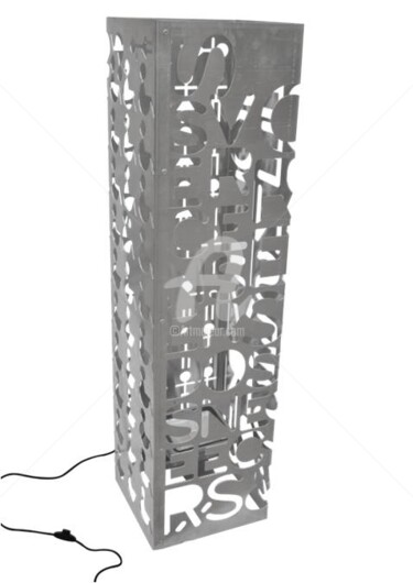 Design intitulée "Art N°38 Lampe indu…" par Recyclage Design - Réanimateur D'Objets , Œuvre d'art originale, Objets