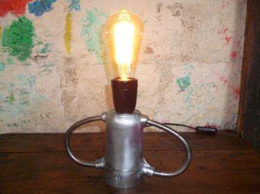 Design intitulée "LAMPE  " PRIMAGAZ "" par Leferailleur02, Œuvre d'art originale, Luminaire