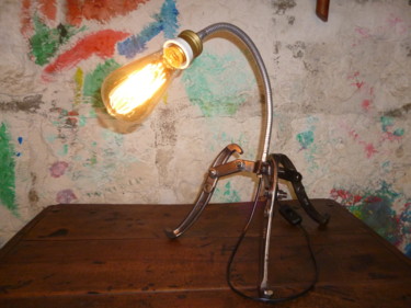 Design mit dem Titel "LAMPE " L'EXTRACTEU…" von Leferailleur02, Original-Kunstwerk, Leuchte