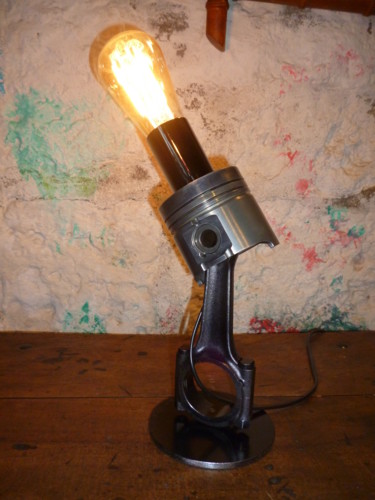 Design mit dem Titel "LAMPE PISTON + BIEL…" von Leferailleur02, Original-Kunstwerk, Leuchte