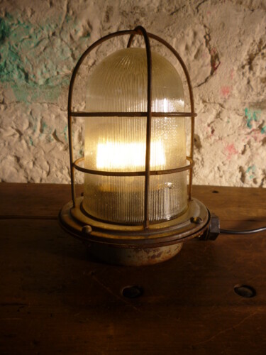 设计 标题为“LAMPE D'USINE” 由Leferailleur02, 原创艺术品, 泛光灯