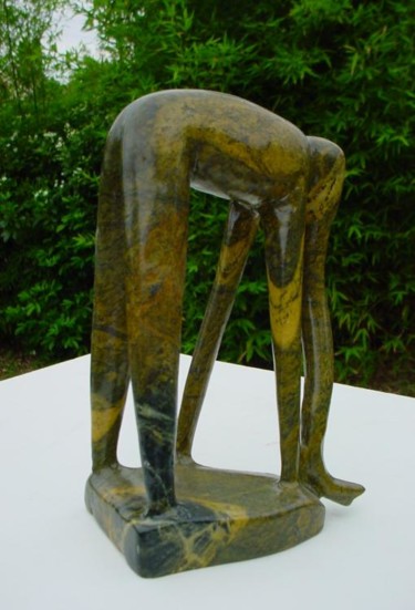 「éléphant'man」というタイトルの彫刻 Claude Reitzによって, オリジナルのアートワーク