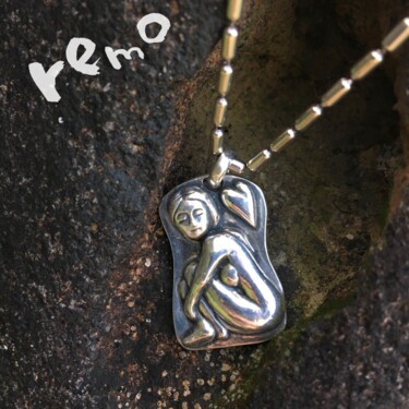 设计 标题为“女神とそのハート” 由Remo, 原创艺术品, 粘土