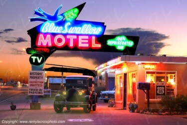 Photography titled "Blue Swallow Motel…" by Rémy Lacroix, Original Artwork, Digital Photography Mounted on Cardboard