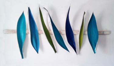 Escultura intitulada "folhas-ao-vento.jpg" por Renata Sass, Obras de arte originais, Madeira