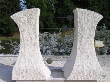 Sculpture titled ""Jouons", symposium…" by Renate Verbrugge, Original Artwork, Stone