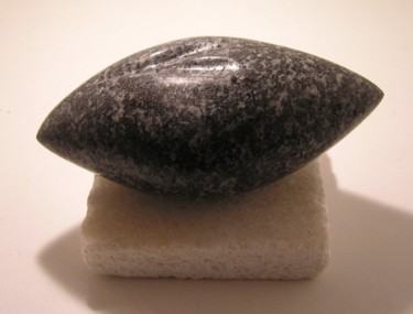 Sculpture titled "Offering to Love" by Renate Verbrugge, Original Artwork, Stone