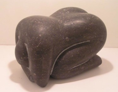 Sculpture titled "Mourning a great Lo…" by Renate Verbrugge, Original Artwork, Stone
