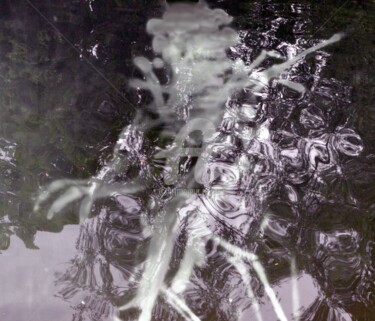 Φωτογραφία με τίτλο "Reflet macabre1" από Renaud Klumpp, Αυθεντικά έργα τέχνης, Ψηφιακή φωτογραφία