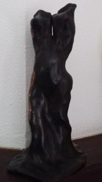 Скульптура под названием ""DOMI"" - Renée Marcinek, Подлинное произведение искусства, Терракота