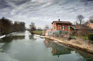 Photographie intitulée "Pont de Veyle" par Karine Revillon, Œuvre d'art originale