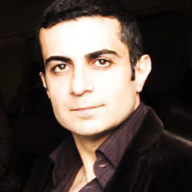 Reza Davatgar Profile Picture Large