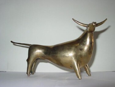 Sculpture titled "Bull" by Rezo Khasia, Original Artwork