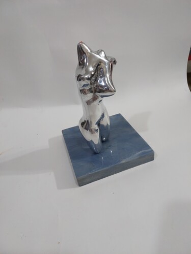 Skulptur mit dem Titel "Nude female sculptu…" von Ricardo Navarro, Original-Kunstwerk, Aluminium