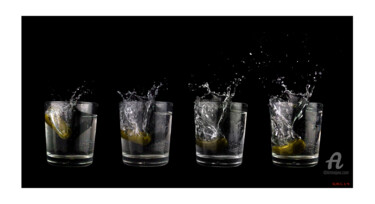 Digital Arts με τίτλο "Liquor-gets-in2-me.…" από Rice Bare, Αυθεντικά έργα τέχνης, Φωτογραφία Μοντάζ